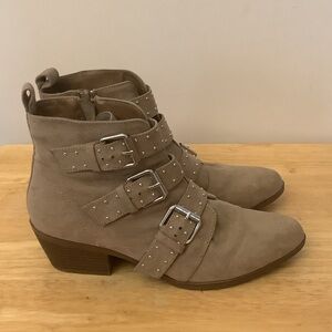 ⭐️JustFab Buckled Tan Ankle Booties